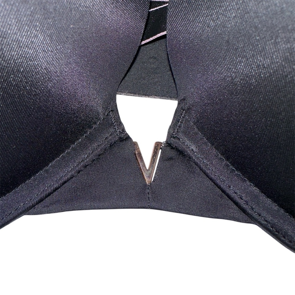 Victoria’s Secret Black Plunge Push-Up Bra - Picture 3 of 8